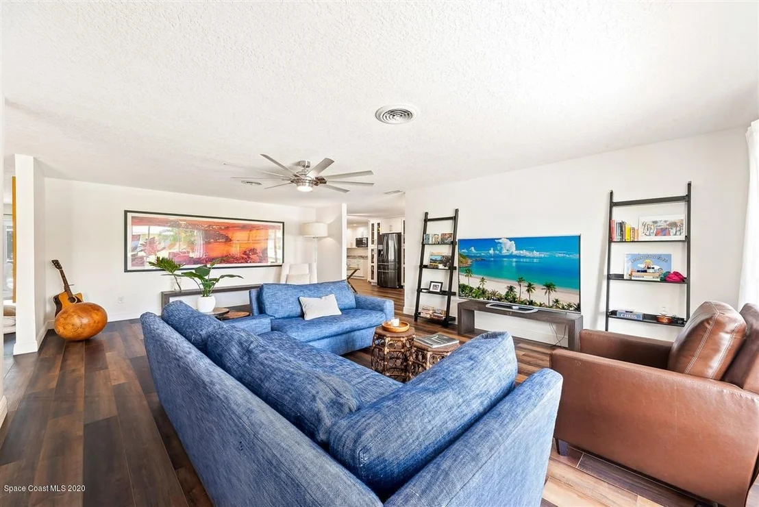 Photo of 705 Hibiscus Trail