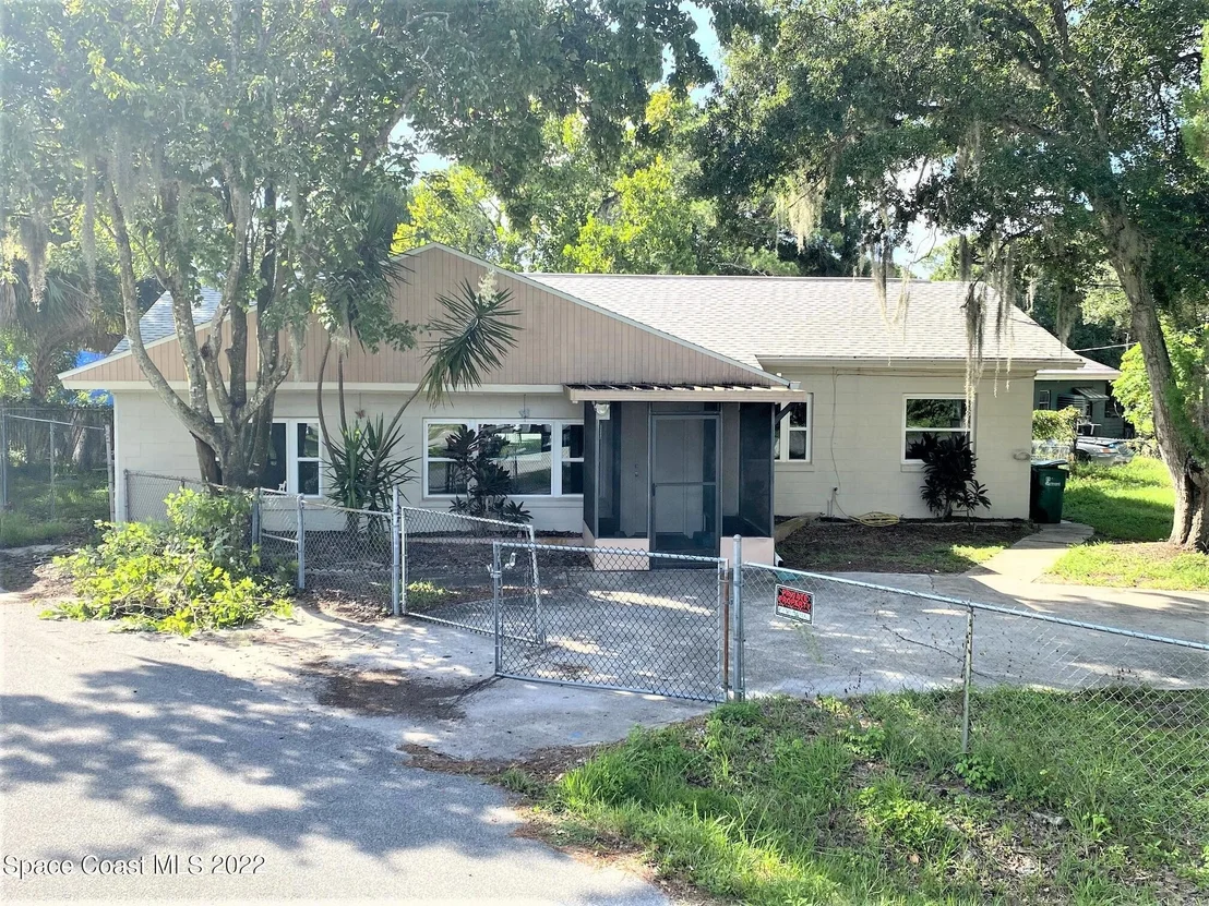 Photo of 362 Palm Avenue