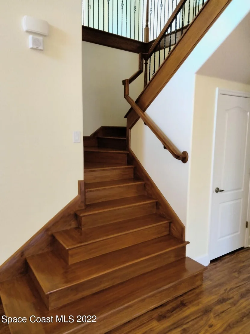 Photo of 1242 United Drive