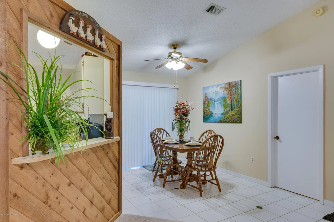 Photo of 260 Cavern Avenue SE