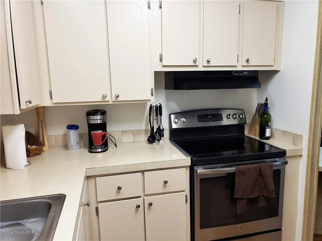 Photo of 7490 Blackhawk Road