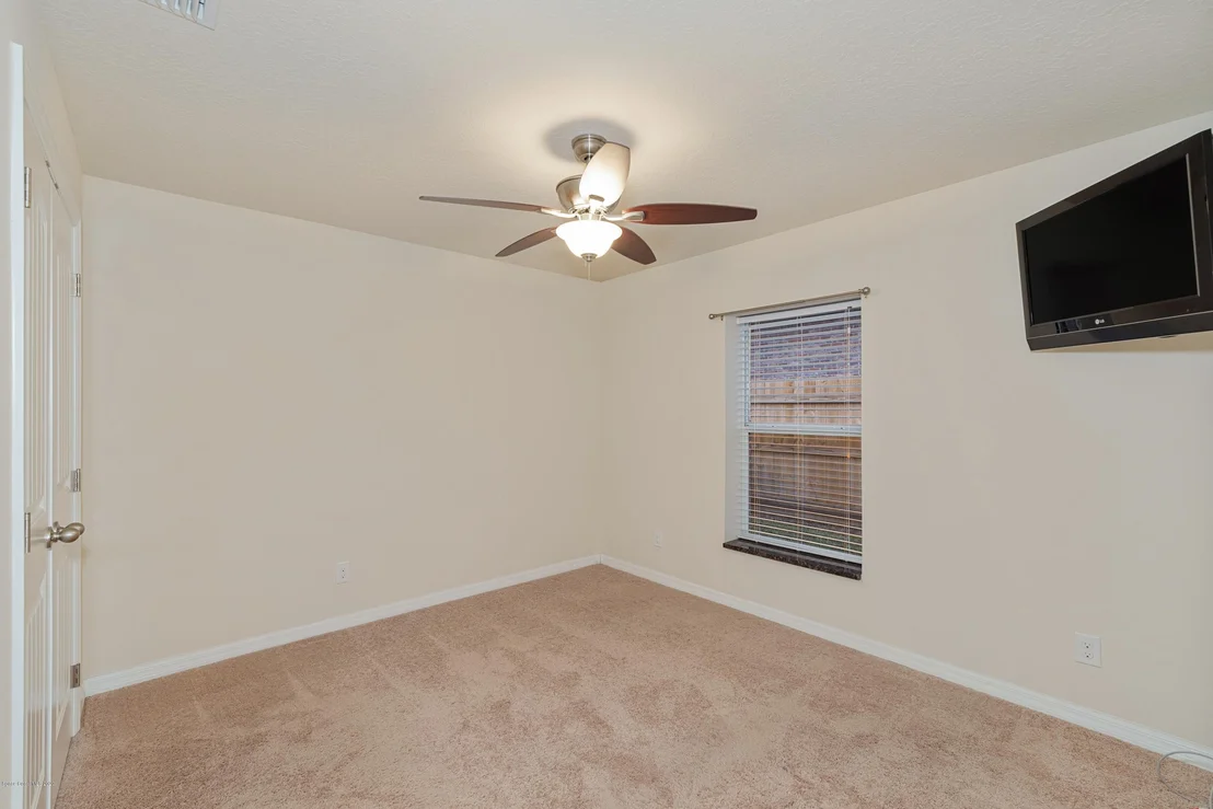 Photo of 110 Palm Circle