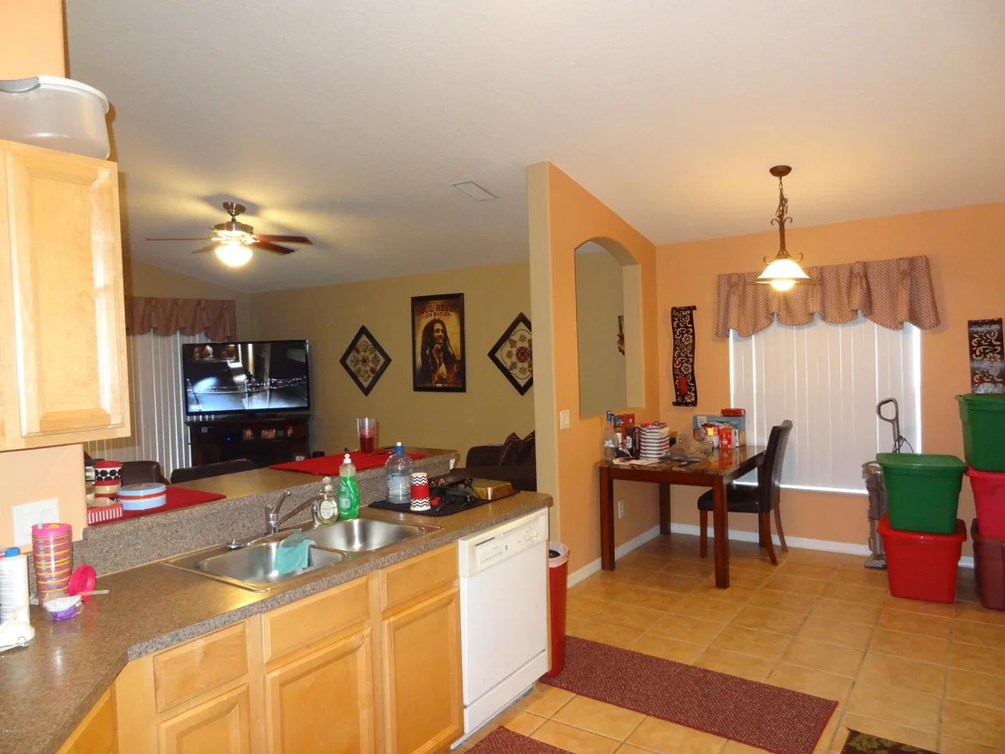 Photo of 135 Sedgewood Circle