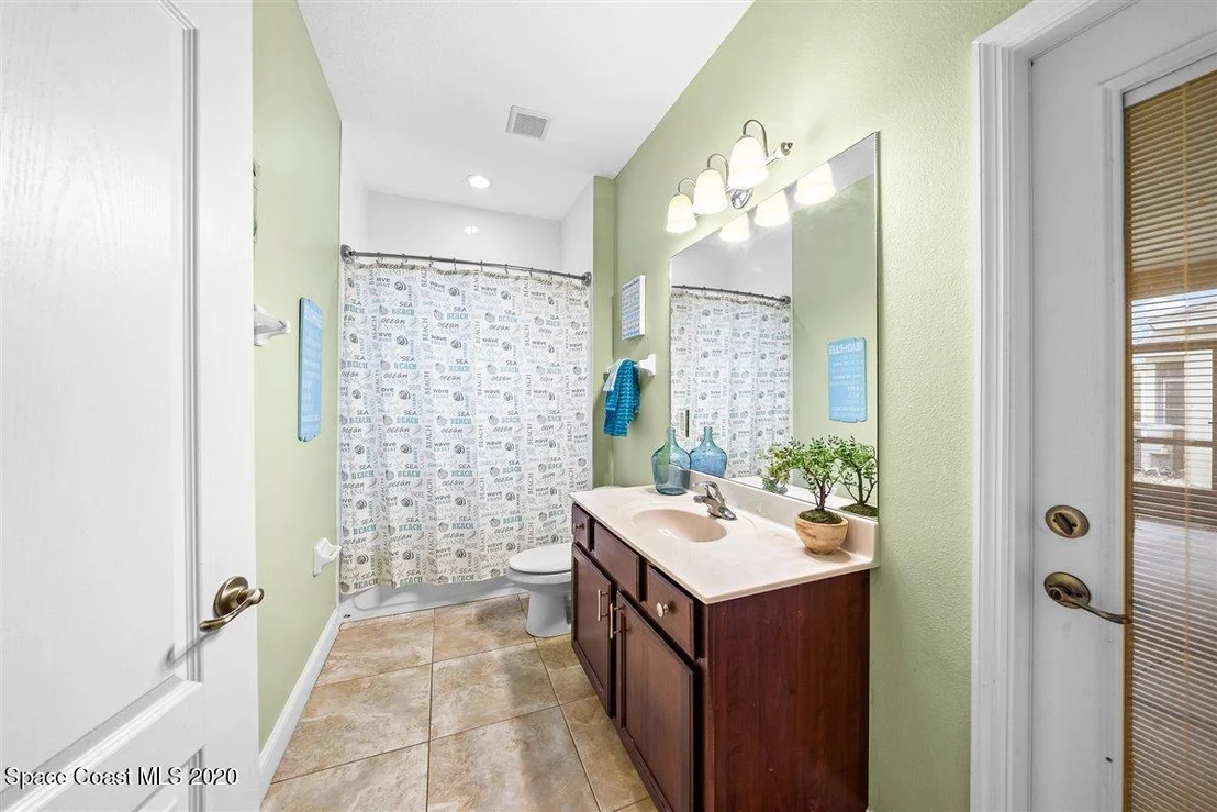 Photo of 1429 Corbett Lane
