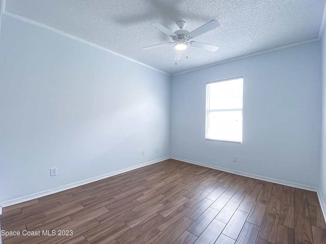 Photo of 978 Riviera Point Drive