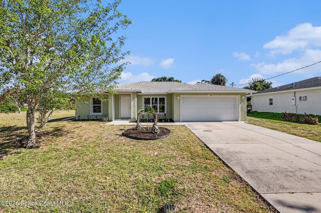 Photo of 1188 Ver Circle NE