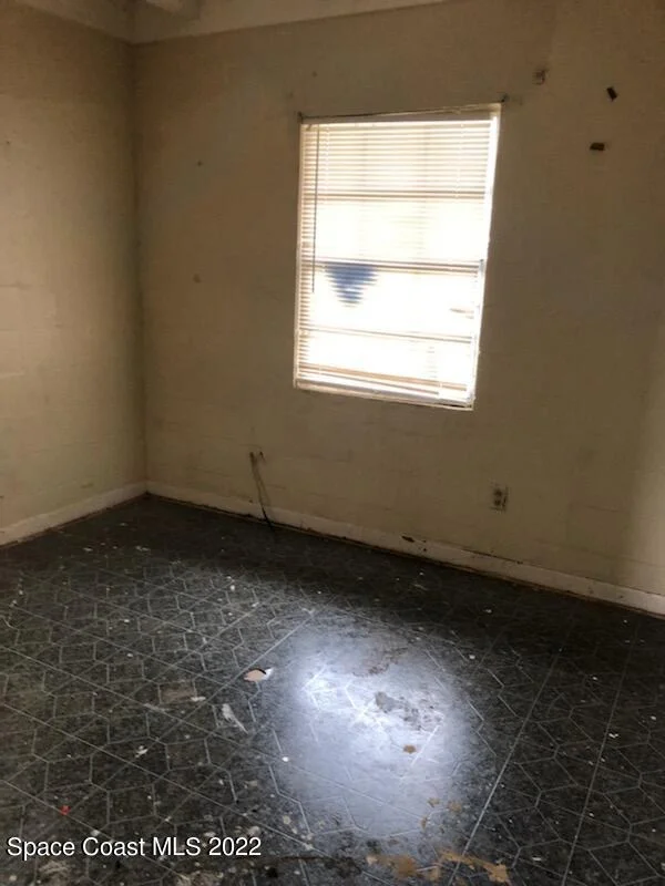 Photo of 2932 Lawrence Drive