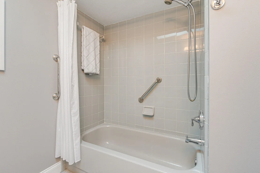 Photo of 945 S Fork Circle