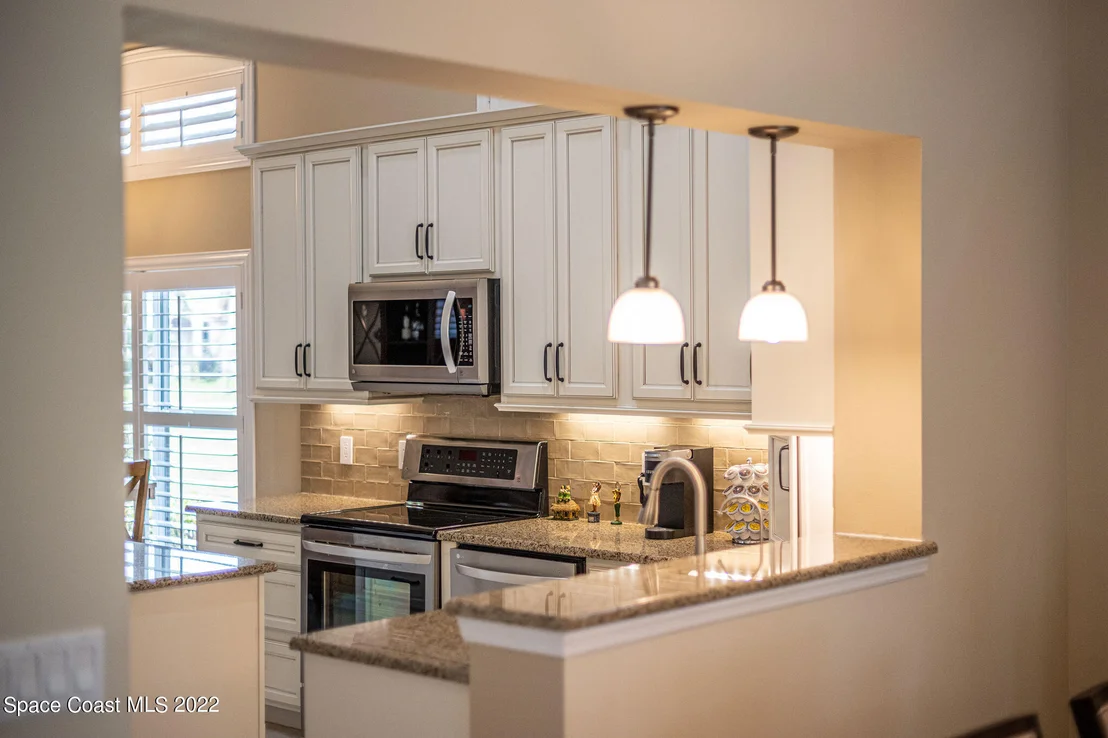 Photo of 557 Willis Way