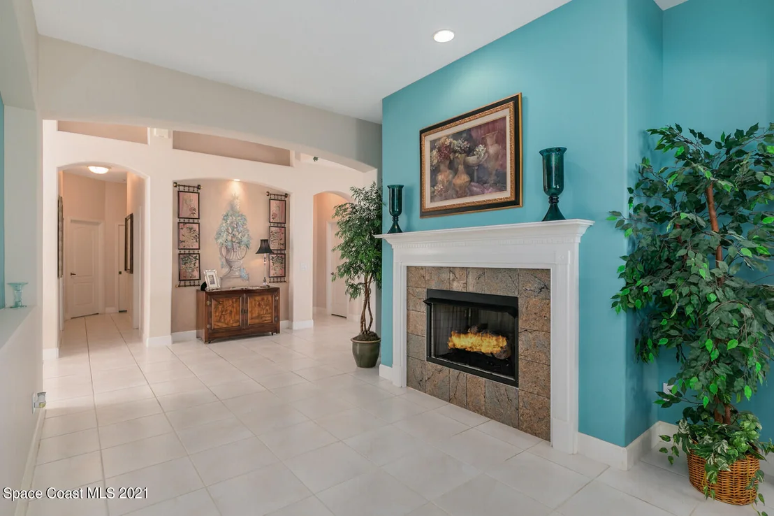 Photo of 1420 Cape Sable Drive