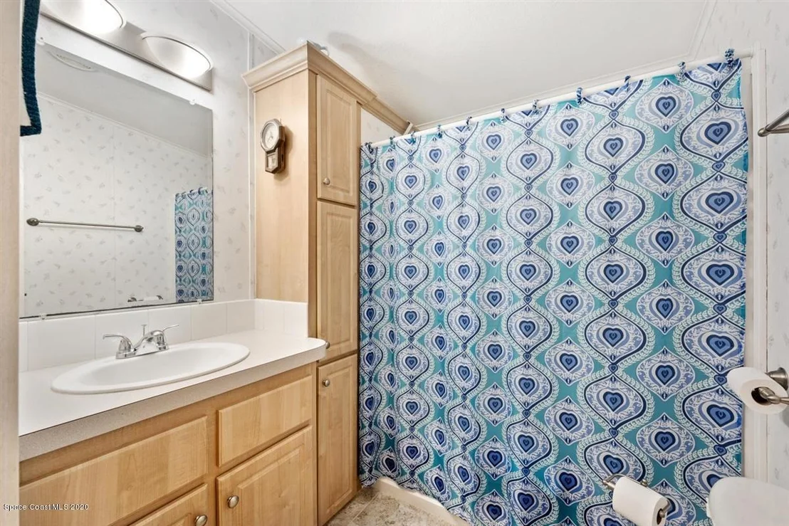 Photo of 345 Outer Drive