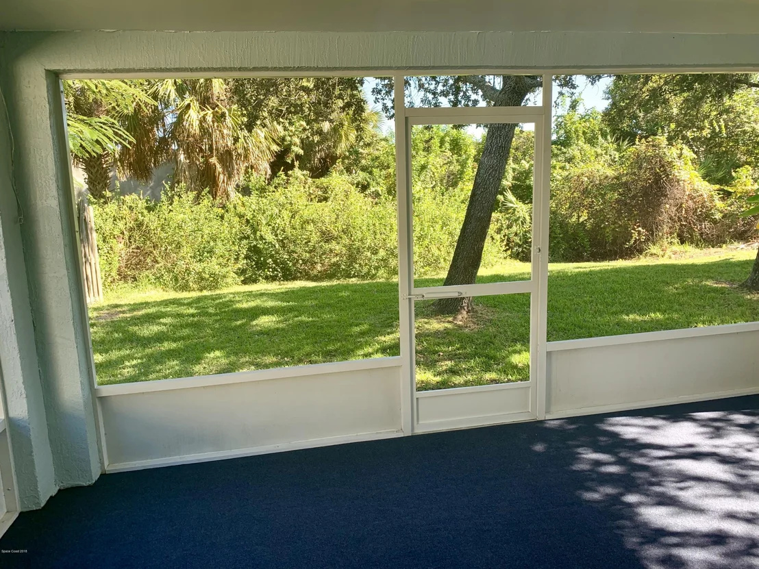 Photo of 2884 Maderia Circle