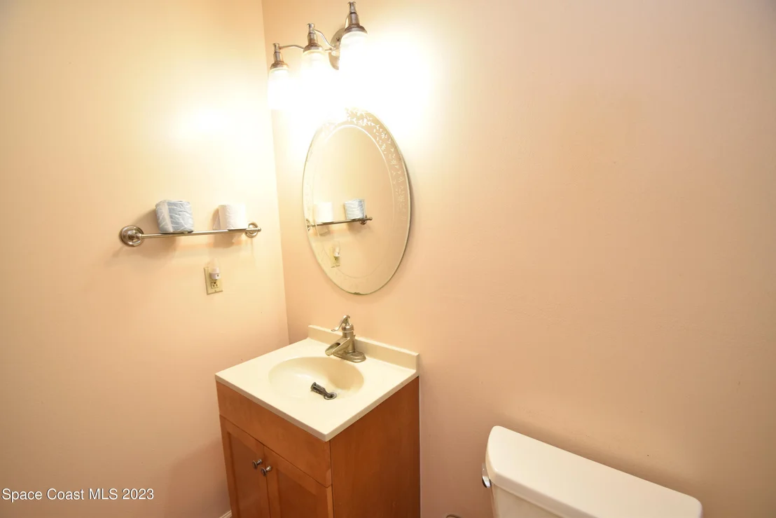 Photo of 2660 Weber Road