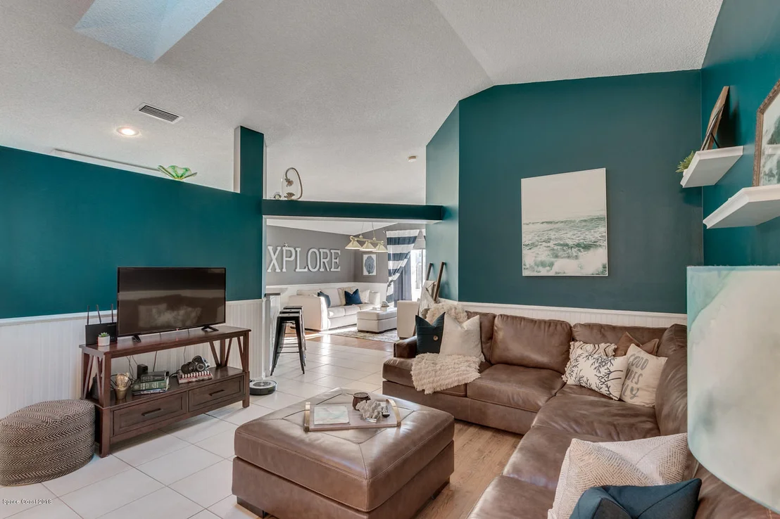Photo of 8012 Bracken Lane