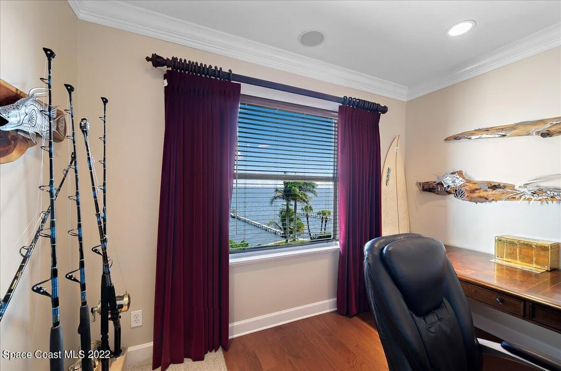Photo of 671 Indian River Drive