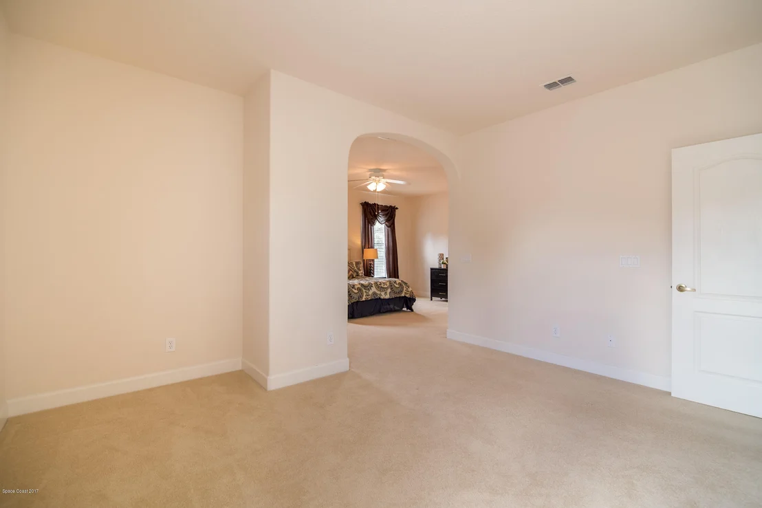 Photo of 1200 Talon Way