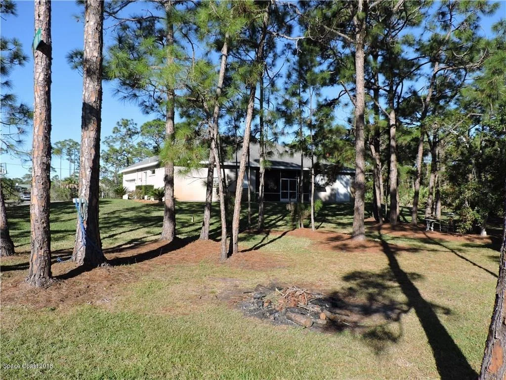 Photo of 6595 Indian River Boulevard