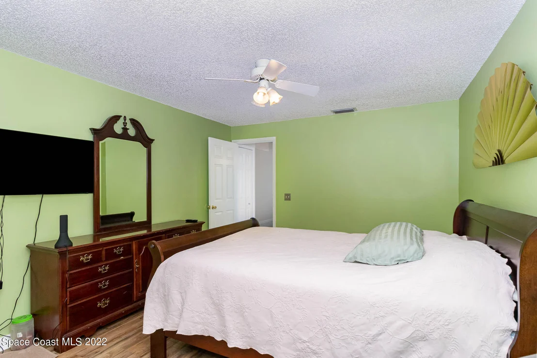 Photo of 5835 Baltimore Avenue