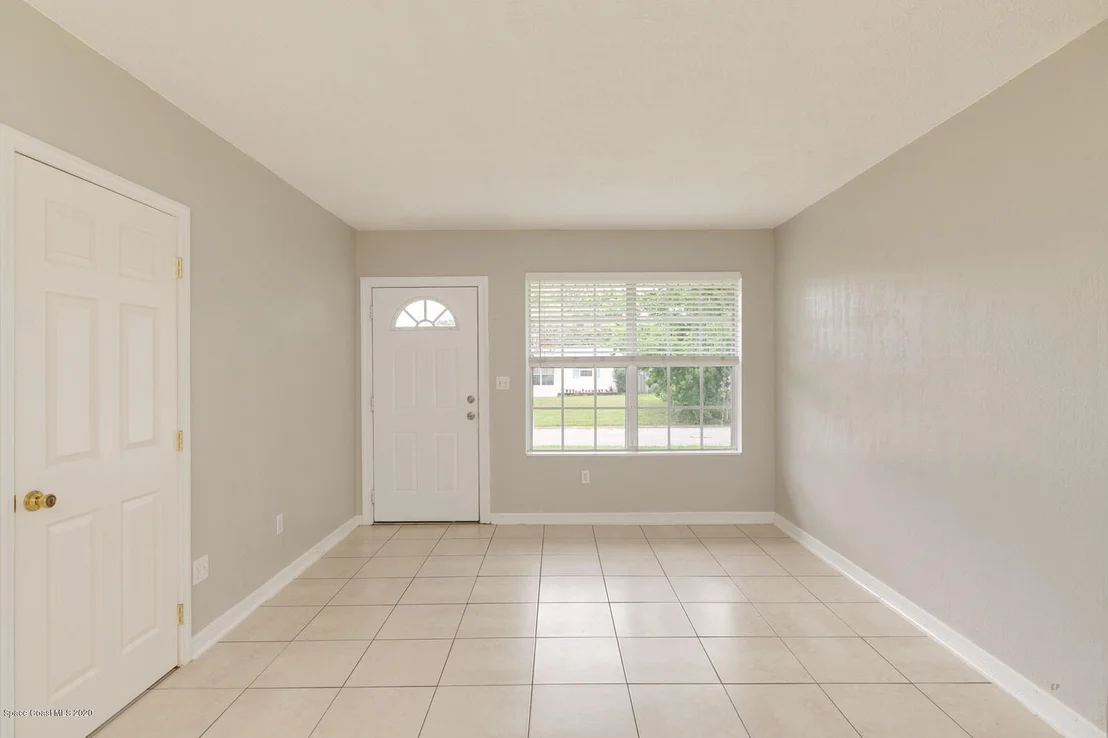 Photo of 2904 Emory Street