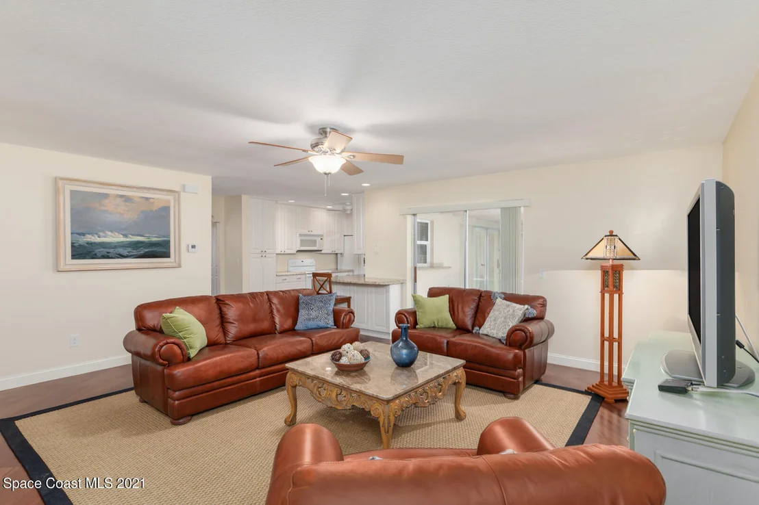 Photo of 114 Eleventh Avenue