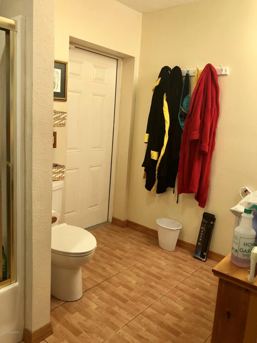 Photo of 730 Bianca Drive NE