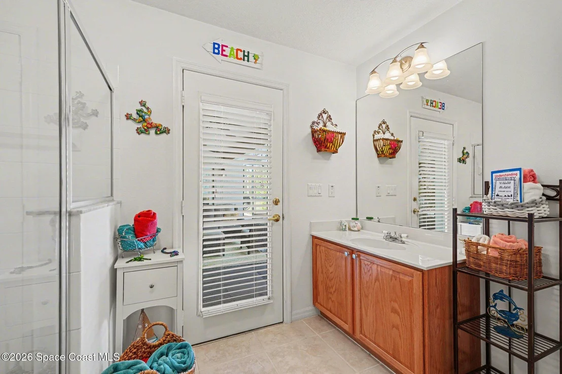 Photo of 3875 Waterford Drive