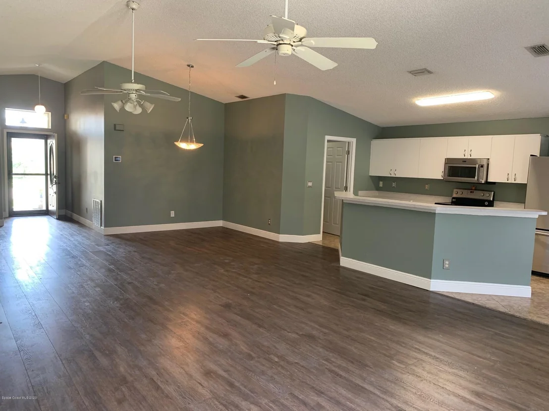 Photo of 701 Wickham Lakes Drive
