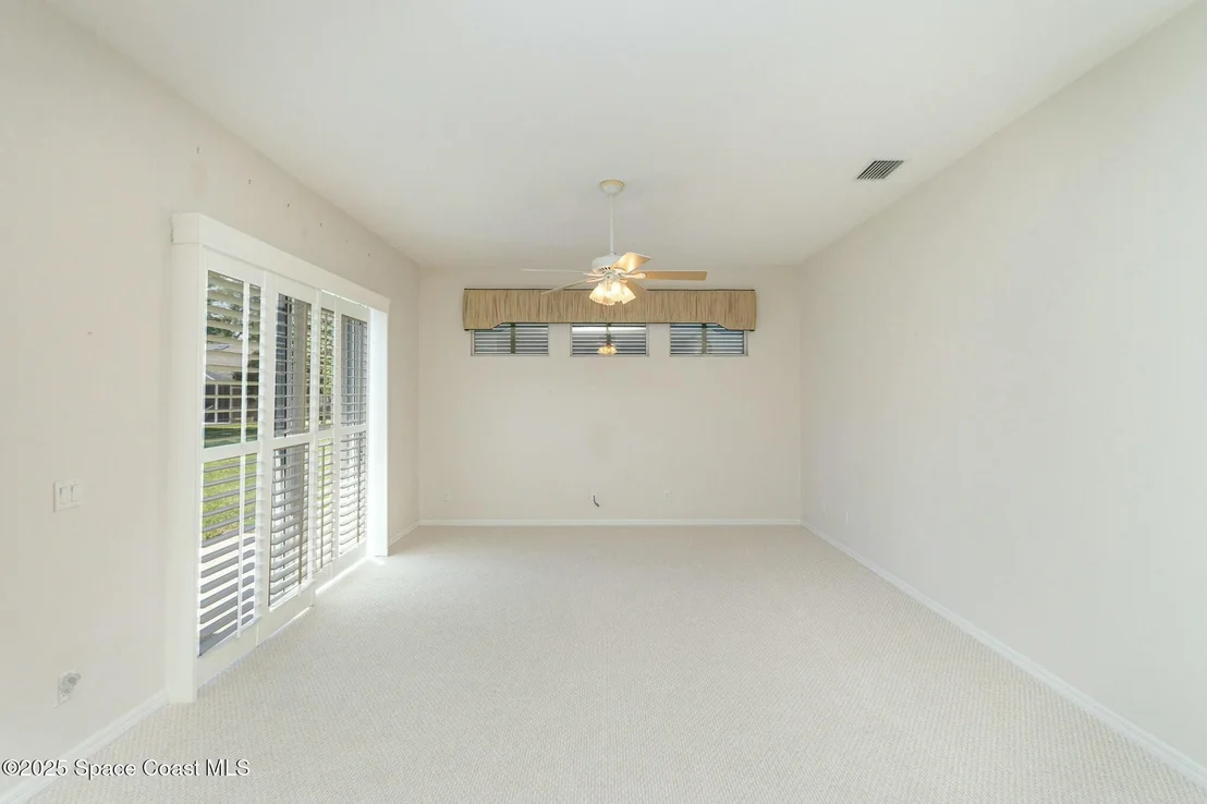 Photo of 6024 Newbury Circle