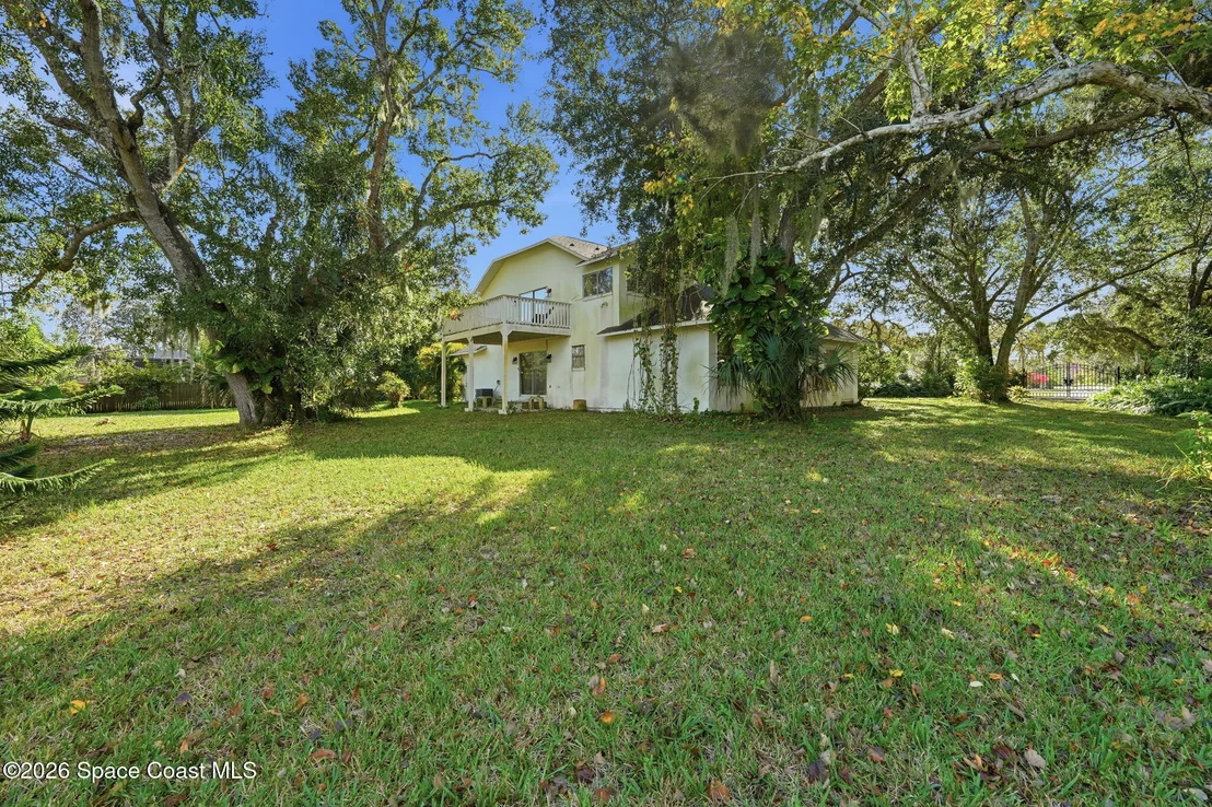 Photo of 1225 War Eagle Boulevard