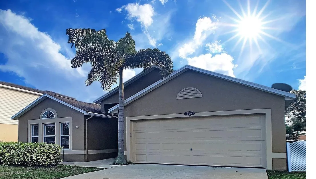 Photo of 669 Macon Drive