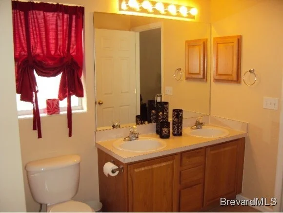 Photo of 884 Sedgewood