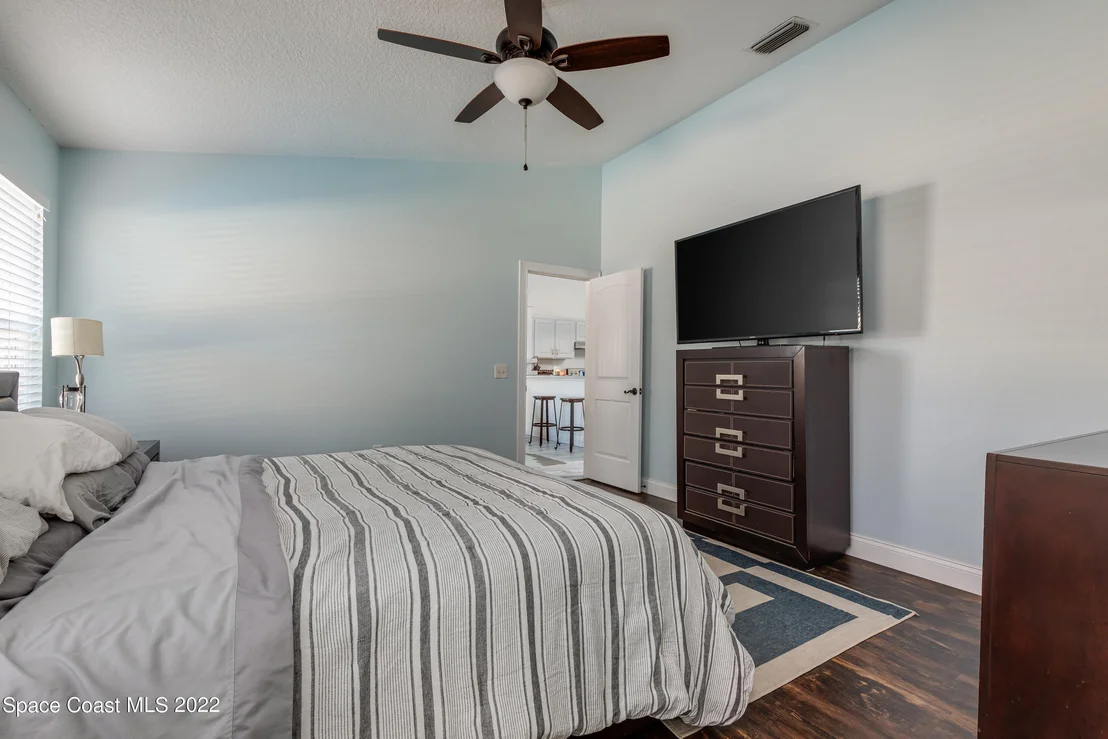 Photo of 1446 Brook Drive