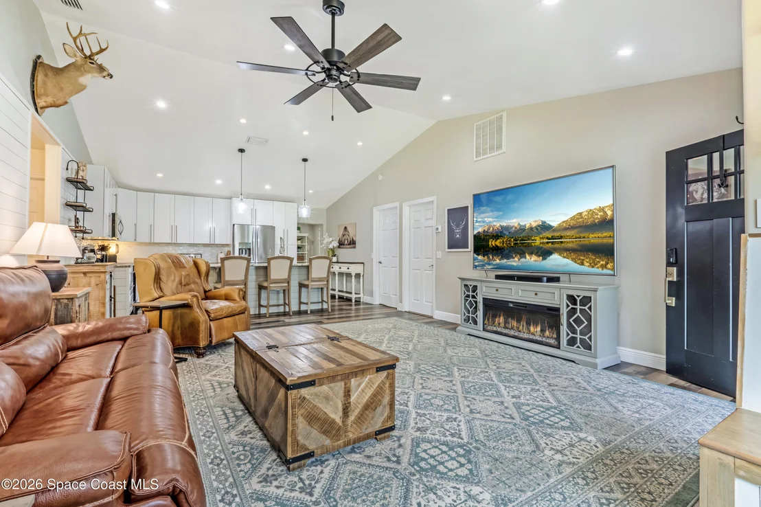 Photo of 4779 Alfred Street