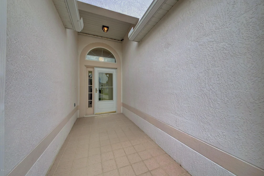 Photo of 8504 Ivanhoe Drive