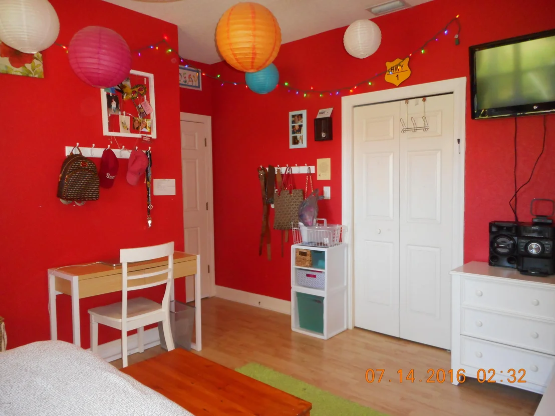 Photo of 897 Belmont Place
