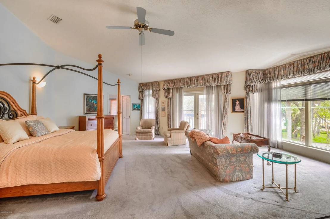 Photo of 1171 N Indian River Drive