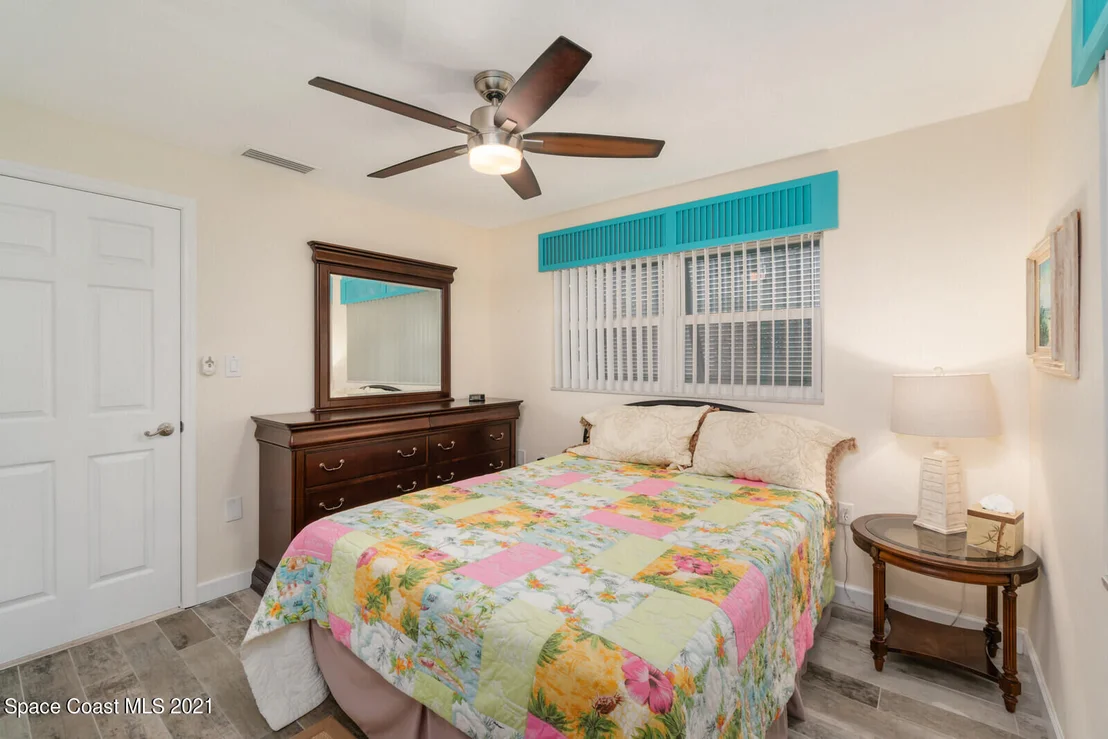 Photo of 481 Cardinal Drive