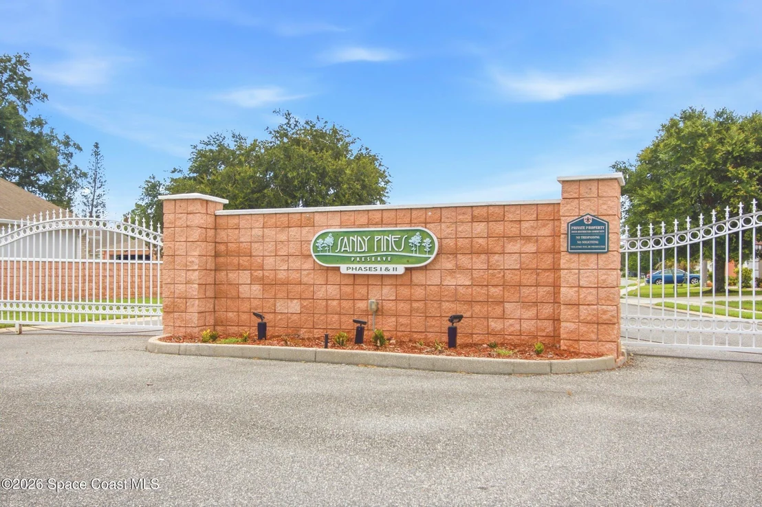 Photo of 1172 Pine Creek Circle NE