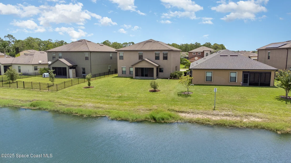 Photo of 889 Fiddleleaf Circle