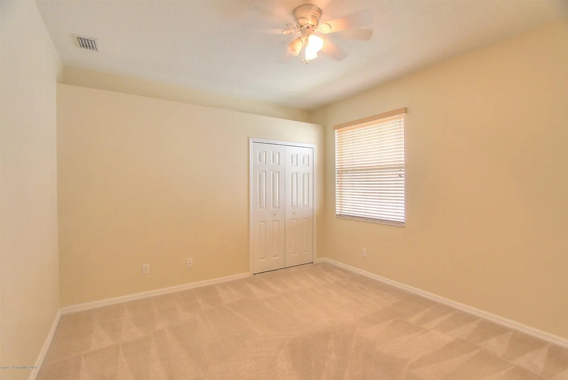 Photo of 4490 Portage Trail