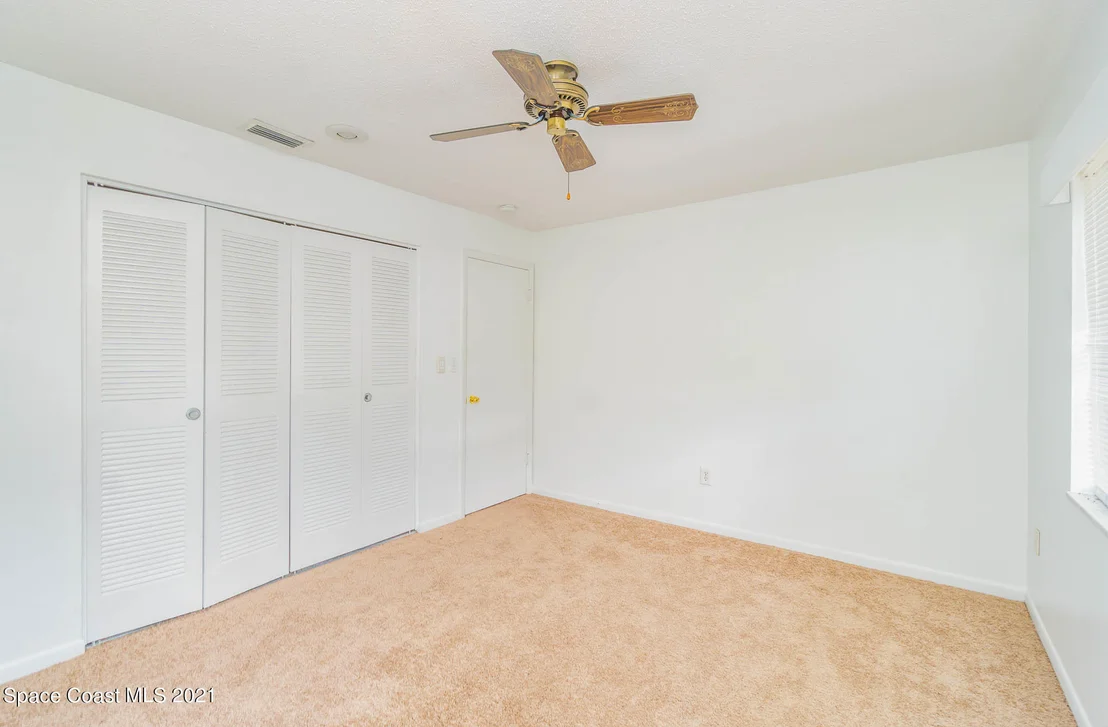 Photo of 945 Waialae Circle NE