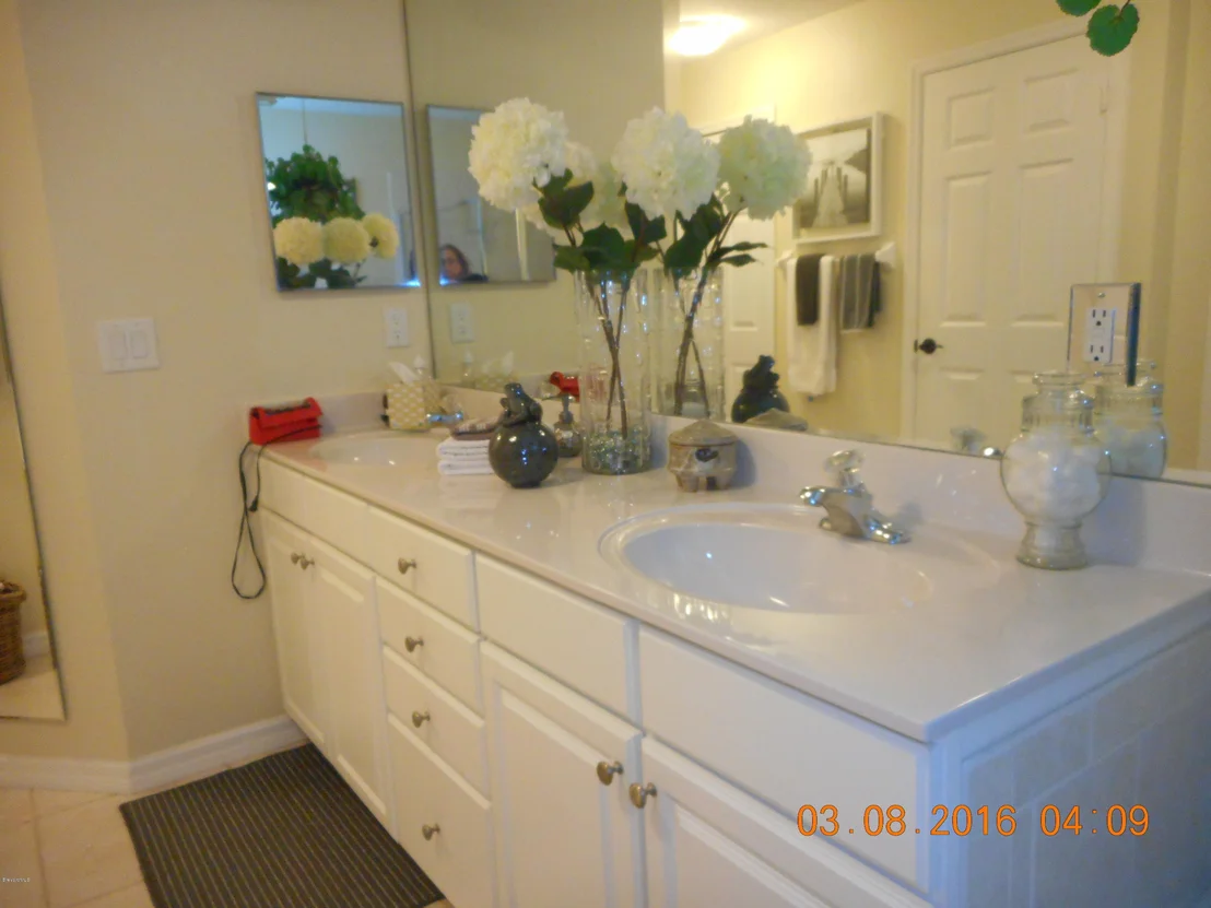 Photo of 3990 Waterford Drive