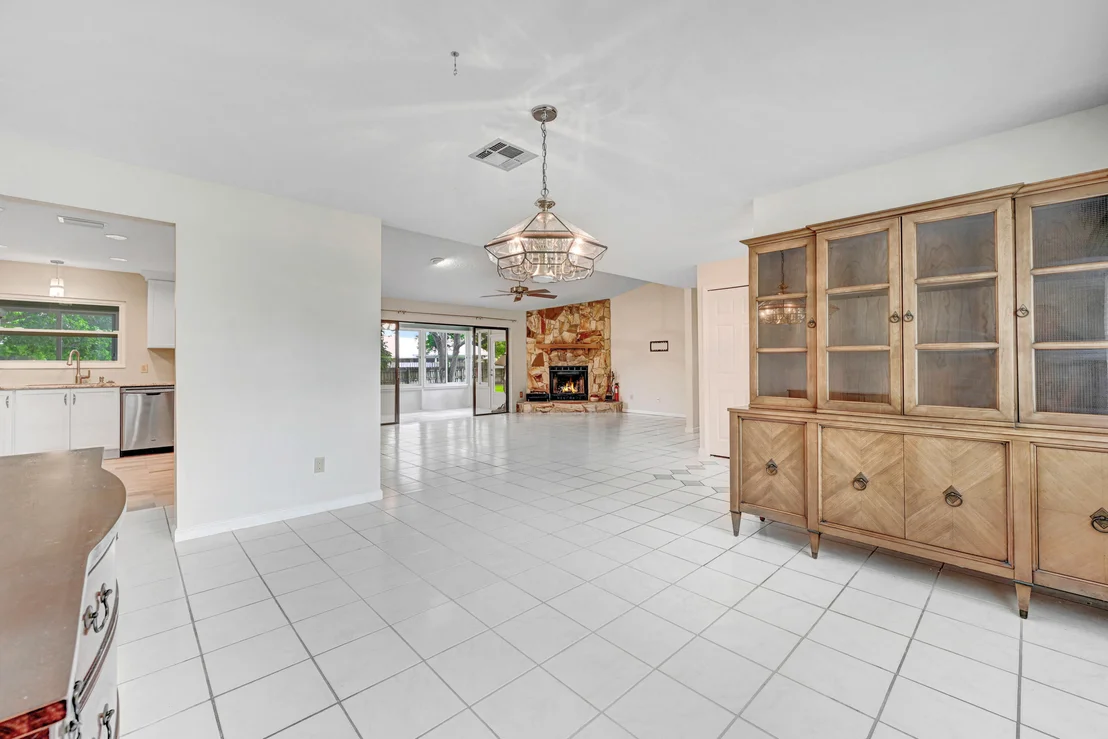 Photo of 1214 Foxfire Court