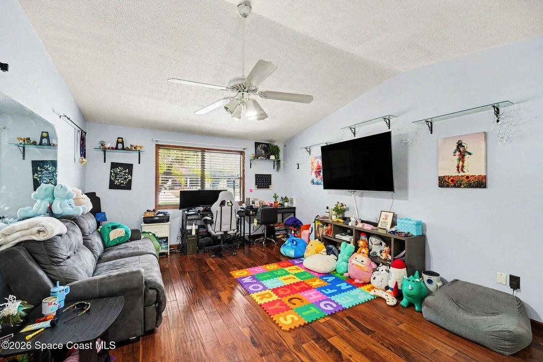 Photo of 6830 Bright Avenue