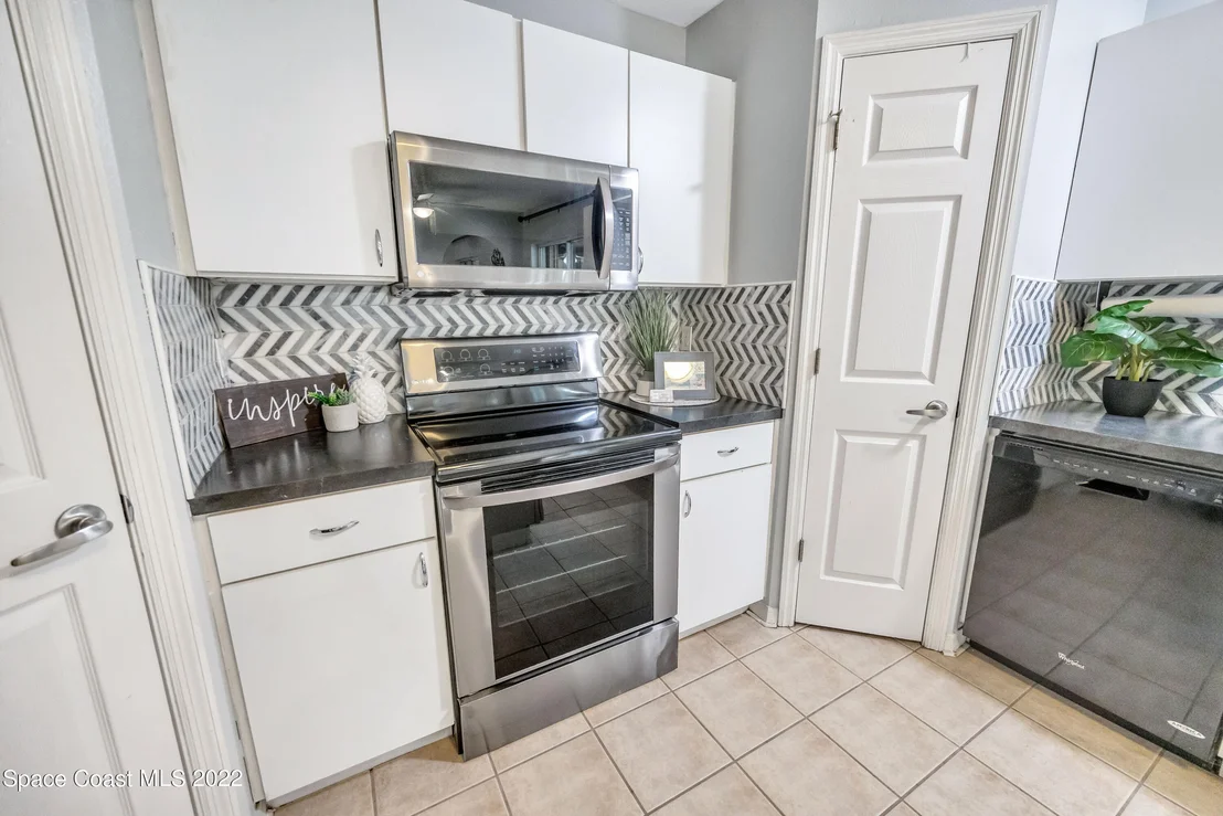 Photo of 276 Mcclain Drive