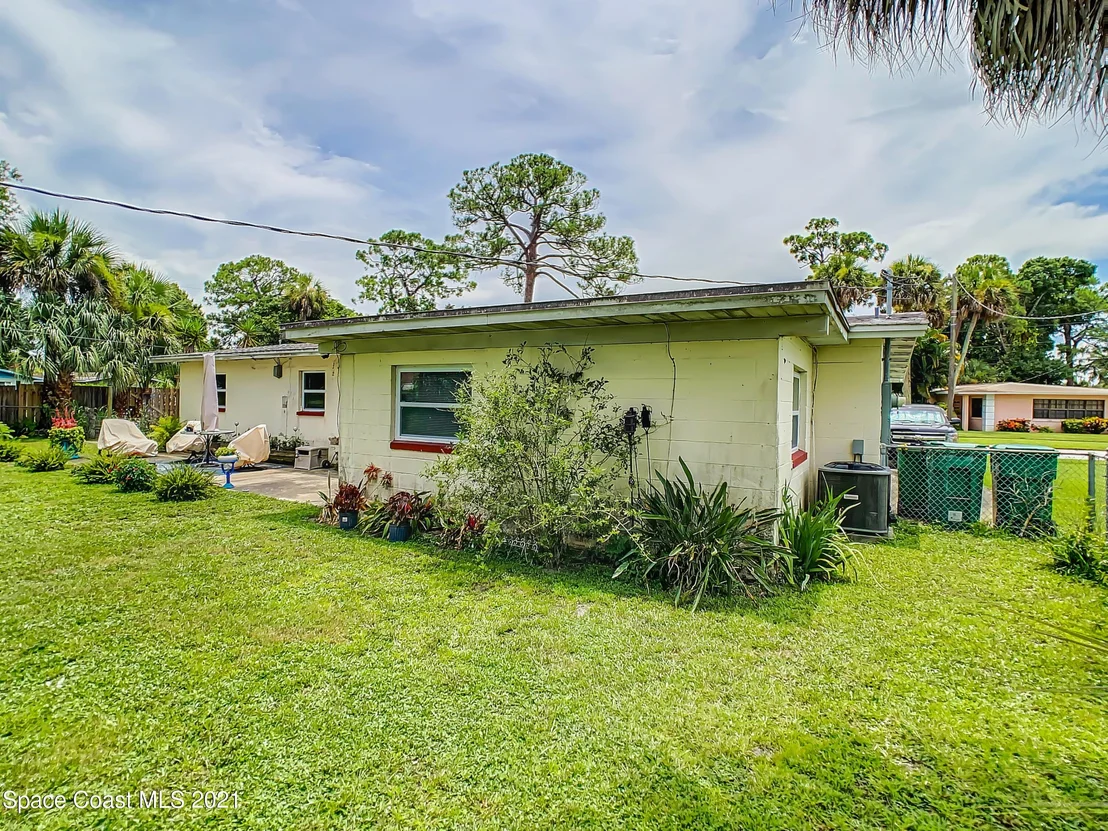 Photo of 1306 Moss Lane