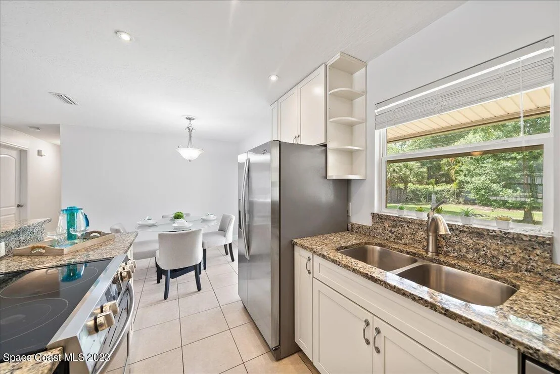 Photo of 1040 Bernice Road