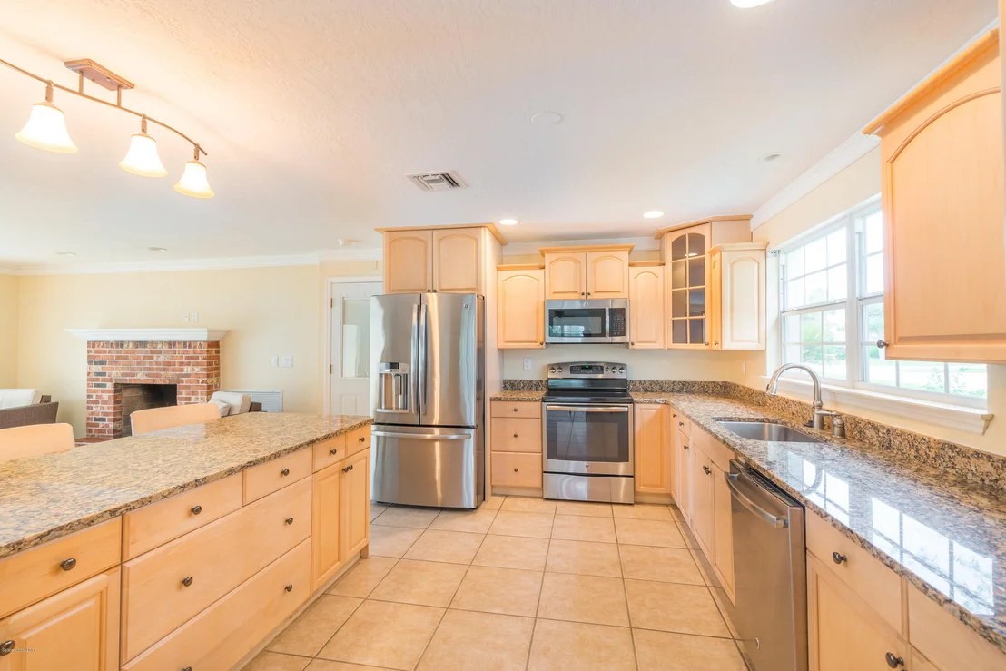 Photo of 507 Bahama Drive