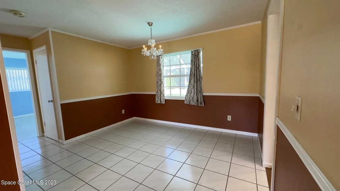 Photo of 1036 Fairway Lane