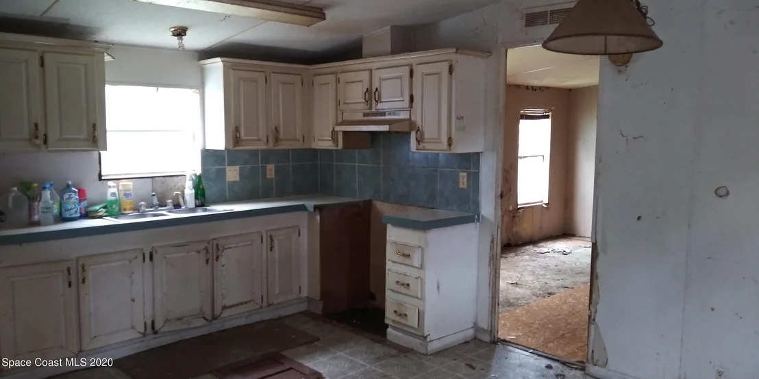 Photo of 6980 Ash Drive
